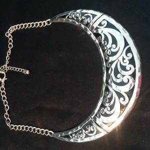 Collar bib necklace silver with black inlay.